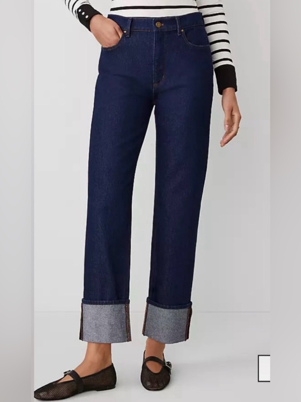 Ann Taylor Petite Cuffed Straight Leg Jeans High Rise size 2 NWOT